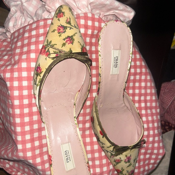 Prada Cream and Pink Mules with Floral Design - Picture 1 of 2